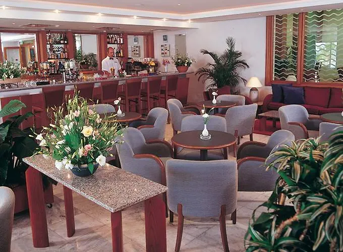 Cynthiana Hotel Kisonerga