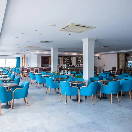 Cynthiana Hotel Kissonerga